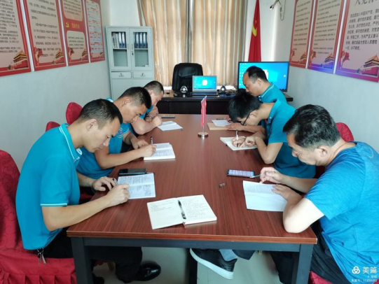 1702191213759673.jpg 1702191017573.jpg